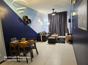 K-Avenue-A-05-06A 2 Rooms Blues-The Hive